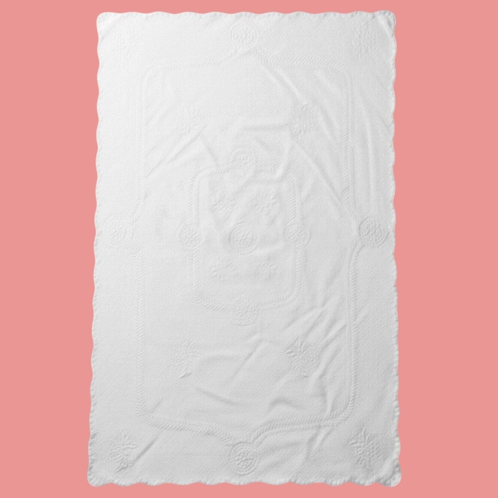 Vtg Williams Sonoma 70x108 Floral Leaf Medallion Boutis Ivory Cream Tablecloth